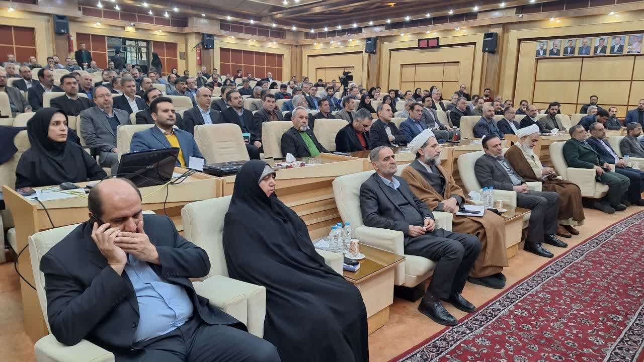 بودجه محدود استان قزوین جوابگوی نیازها نیست و باید اصلاح شود بودجه محدود استان قزوین جوابگوی نیازها نیست و باید اصلاح شود