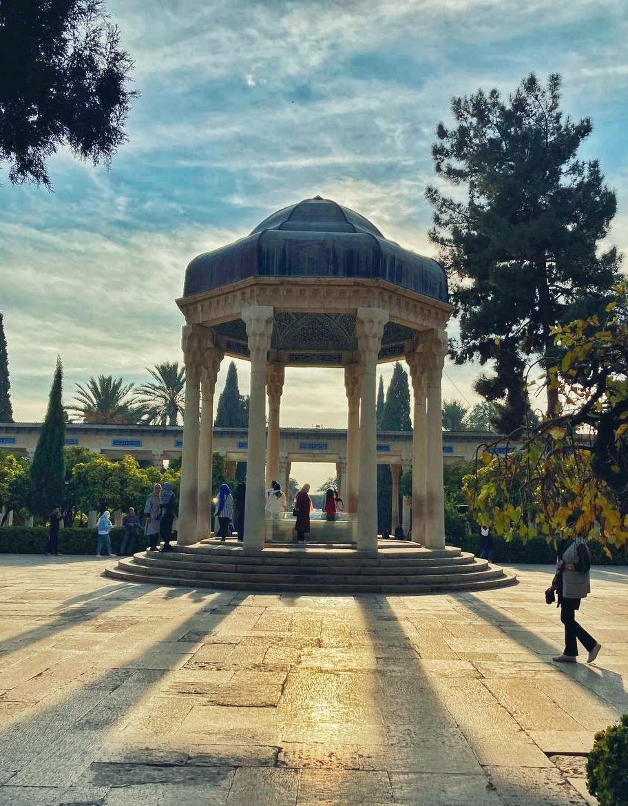 تفاهمنامه برای حفظ آثار تاریخی شیراز قبل از آغاز پروژههای شهری امضاء شد تفاهمنامه برای حفظ آثار تاریخی شیراز قبل از آغاز پروژههای شهری امضاء شد