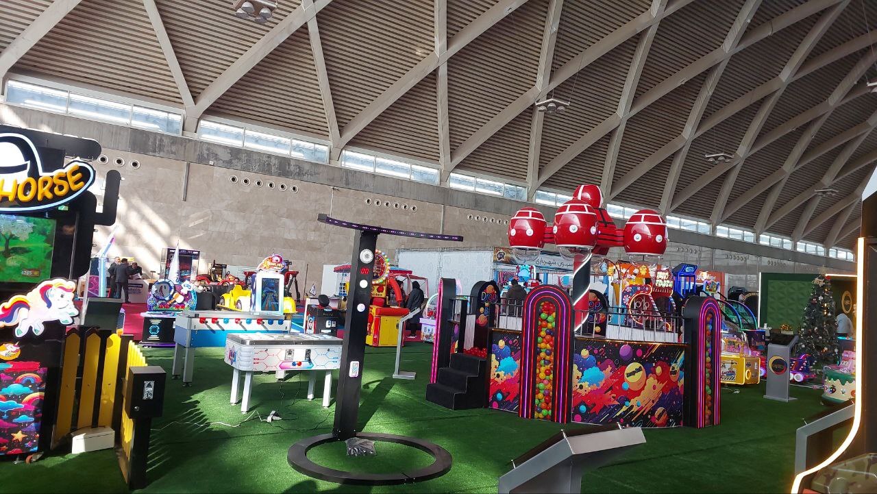 افتتاح سیزدهمین نمایشگاه صنعت تفریحات و شهربازی در شهر آفتاب افتتاح سیزدهمین نمایشگاه صنعت تفریحات و شهربازی در شهر آفتاب