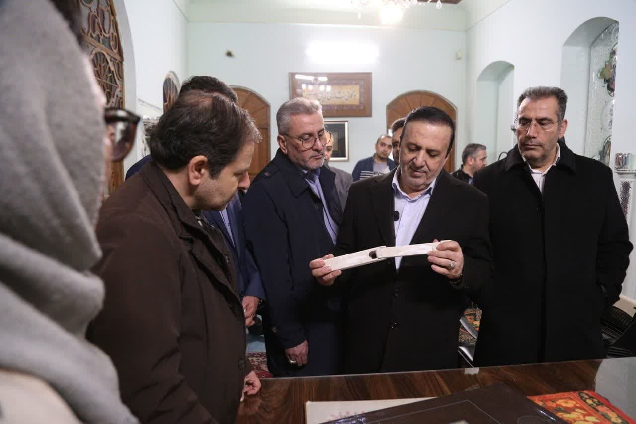 بازدید استاندارقزوین از خانه تاریخی رئوفی