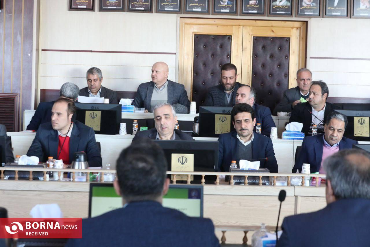 استاندار تهران: تمرکز سرمایهگذاریها باید بر نوسازی و استفاده بهینه از ظرفیتهای موجود باشد استاندار تهران: تمرکز سرمایهگذاریها باید بر نوسازی و استفاده بهینه از ظرفیتهای موجود باشد