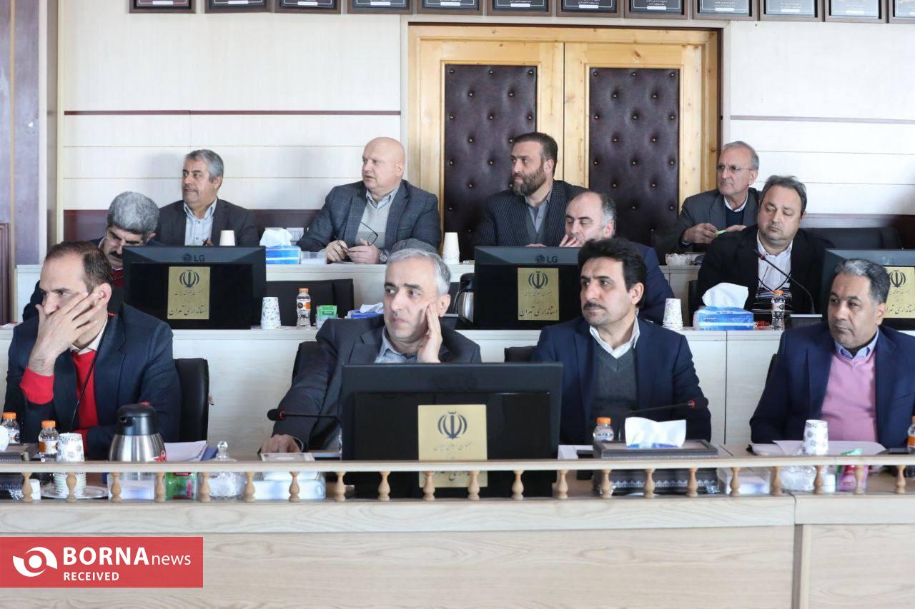 استاندار تهران: تمرکز سرمایهگذاریها باید بر نوسازی و استفاده بهینه از ظرفیتهای موجود باشد استاندار تهران: تمرکز سرمایهگذاریها باید بر نوسازی و استفاده بهینه از ظرفیتهای موجود باشد