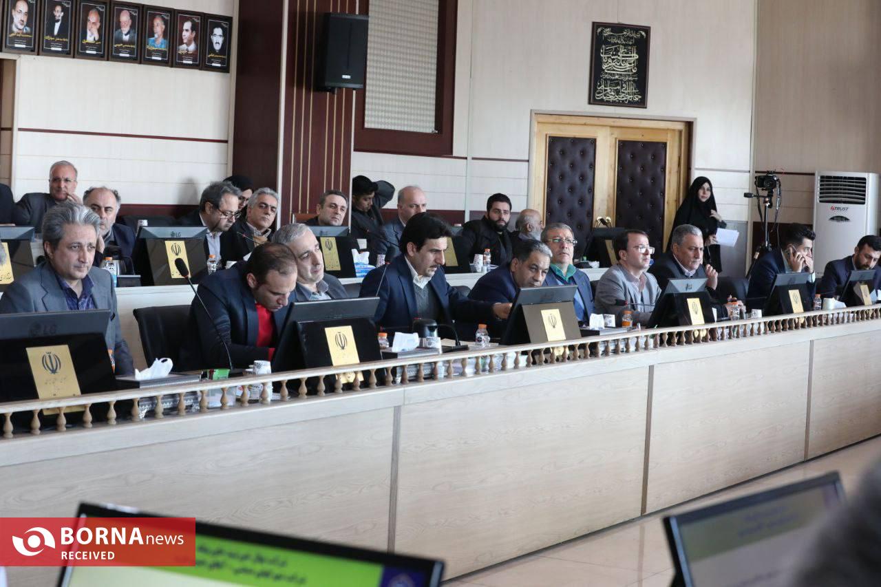 استاندار تهران: تمرکز سرمایهگذاریها باید بر نوسازی و استفاده بهینه از ظرفیتهای موجود باشد استاندار تهران: تمرکز سرمایهگذاریها باید بر نوسازی و استفاده بهینه از ظرفیتهای موجود باشد