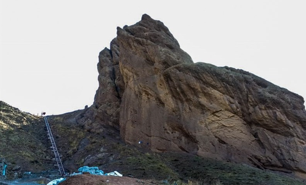 آشیانه عقاب در مسیر جهانی شدن آشیانه عقاب در مسیر جهانی شدن