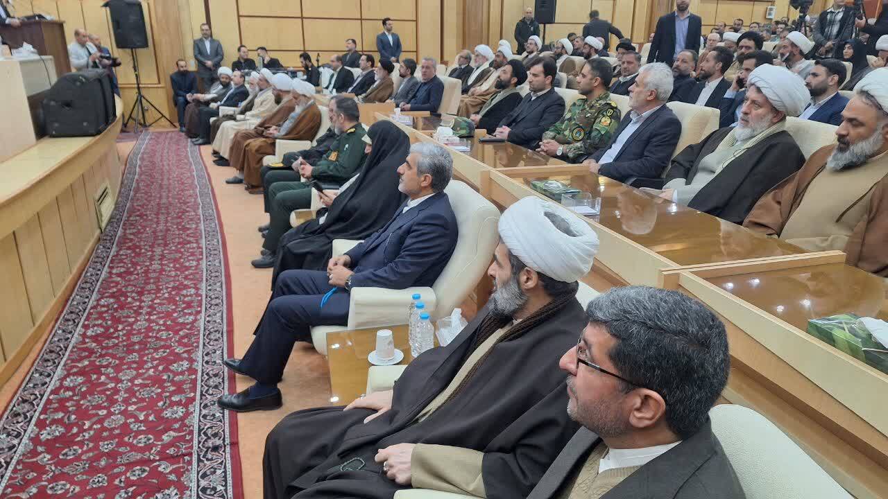 رسالت بزرگ ملت ایران آمادگی برای تمدن سازی اسلامی است