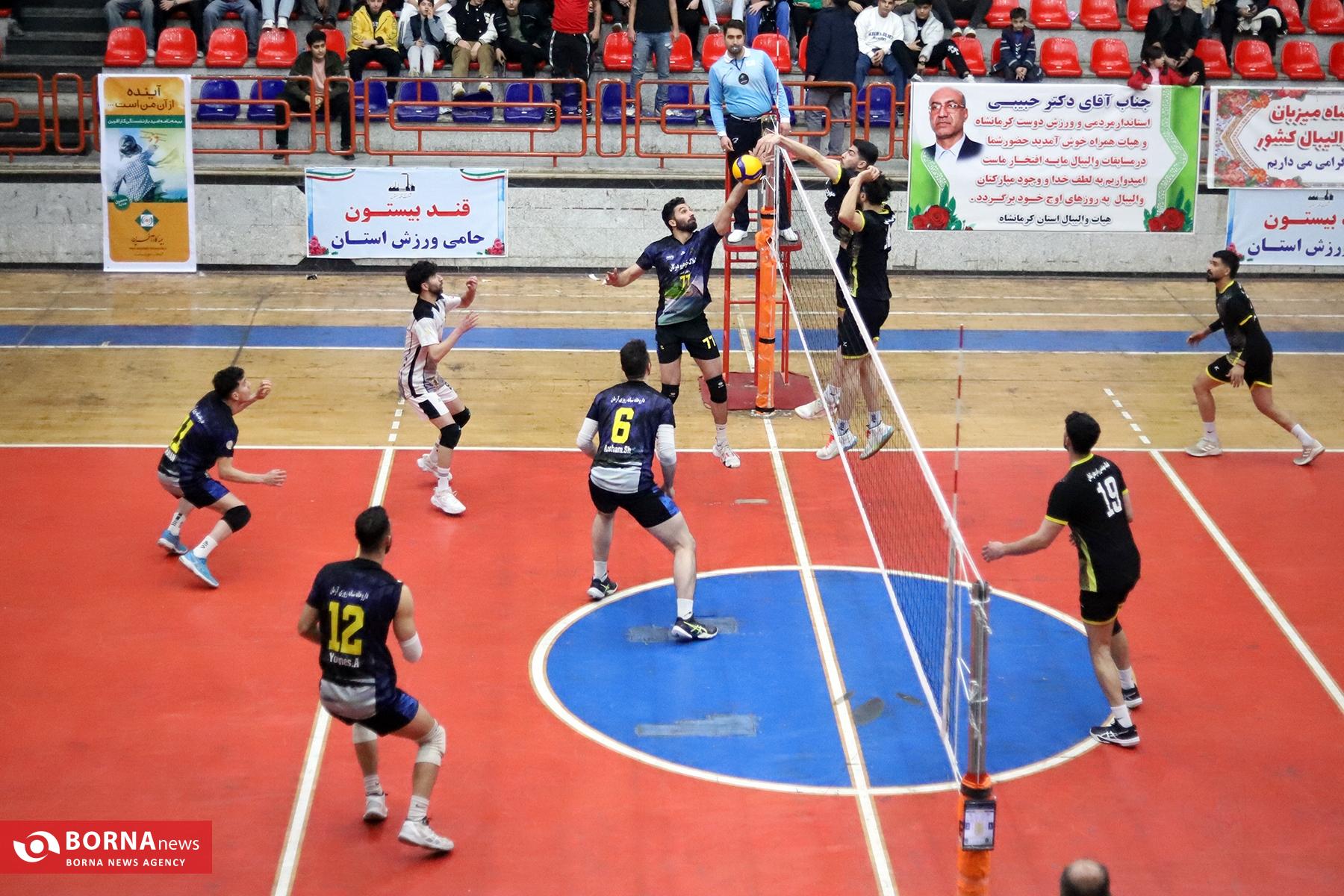 گزارش تصویری|تیم والیبال شهرداری کرمانشاه مغلوب پارگوم تالش شد