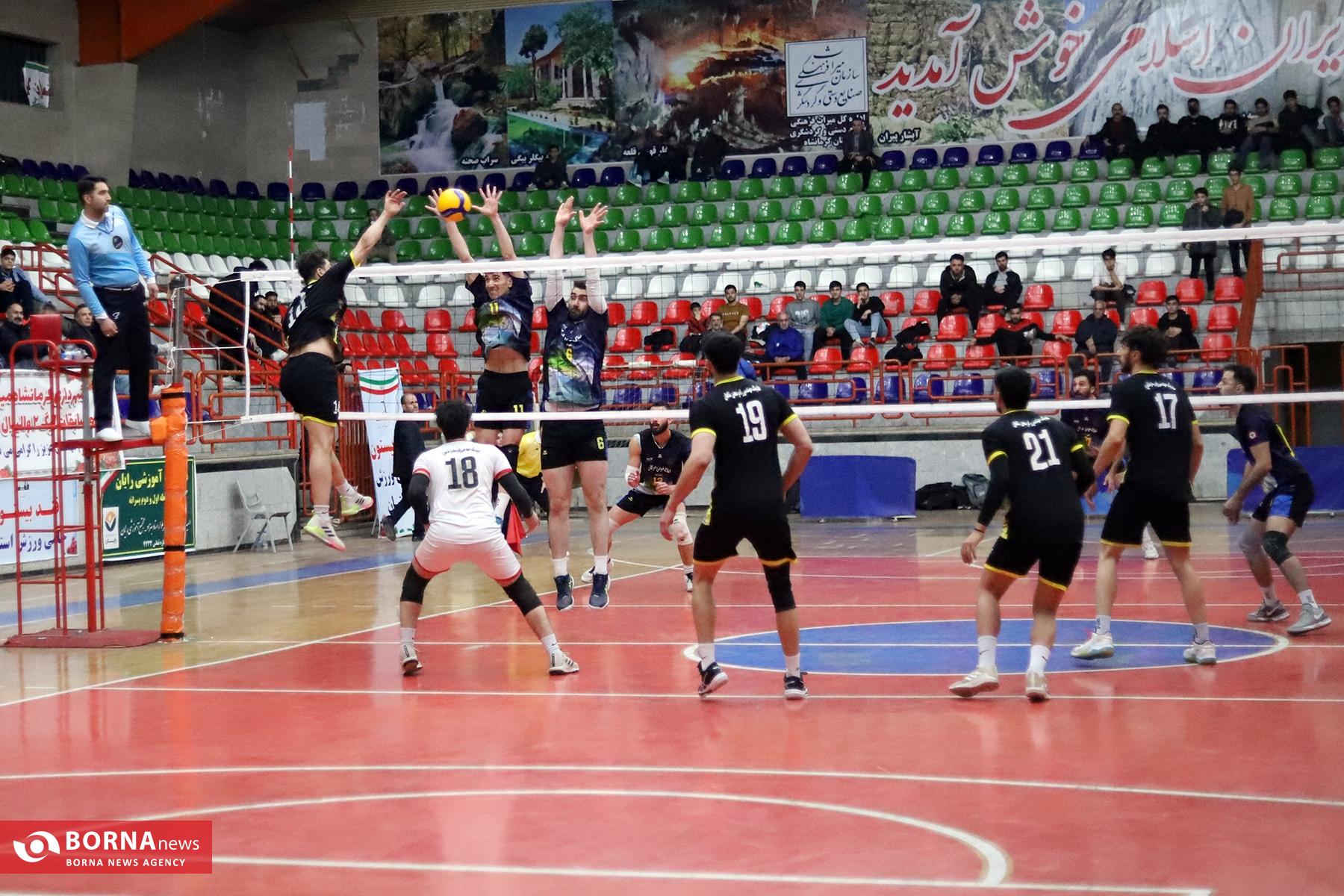 گزارش تصویری|تیم والیبال شهرداری کرمانشاه مغلوب پارگوم تالش شد