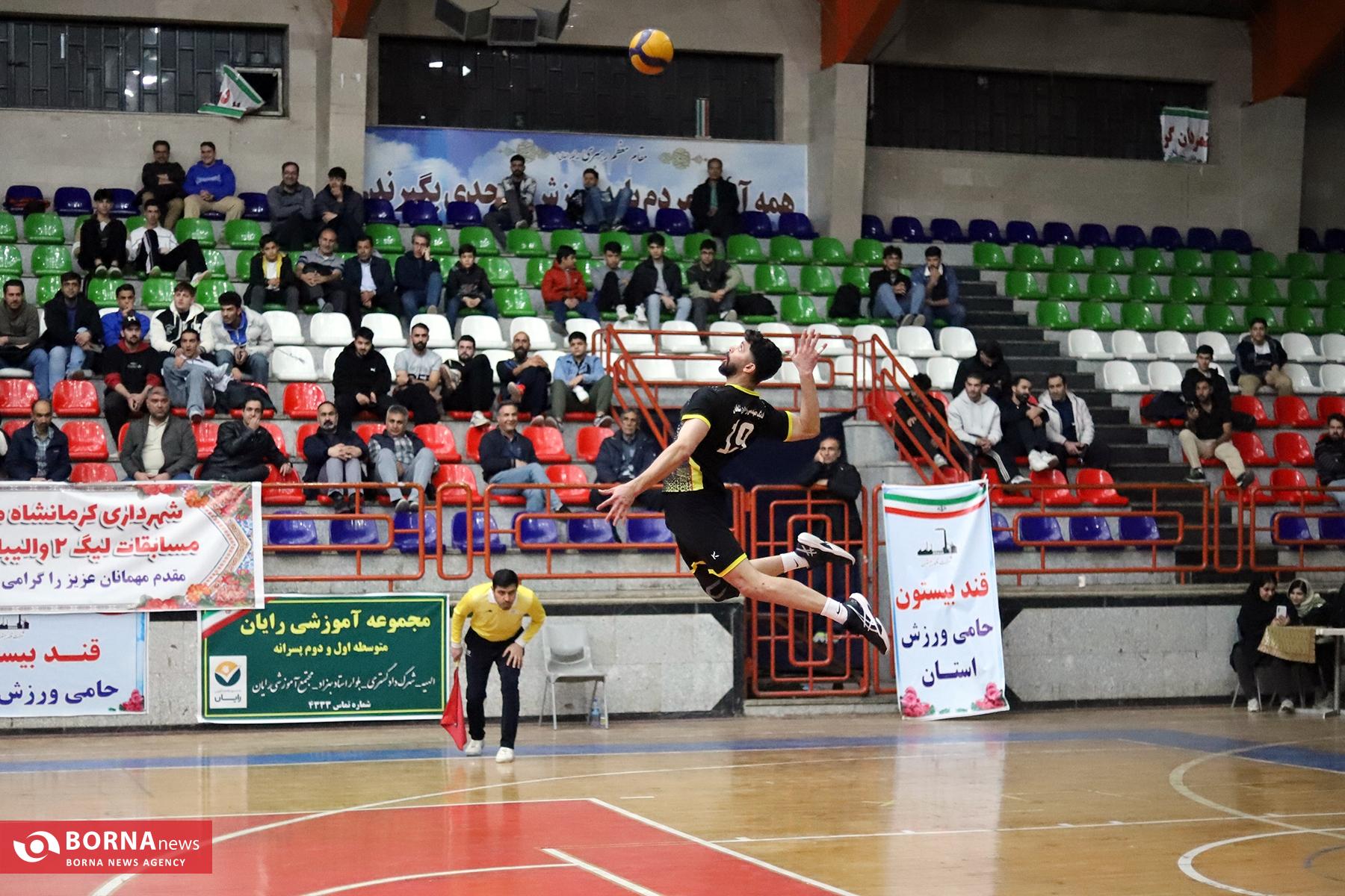 گزارش تصویری|تیم والیبال شهرداری کرمانشاه مغلوب پارگوم تالش شد