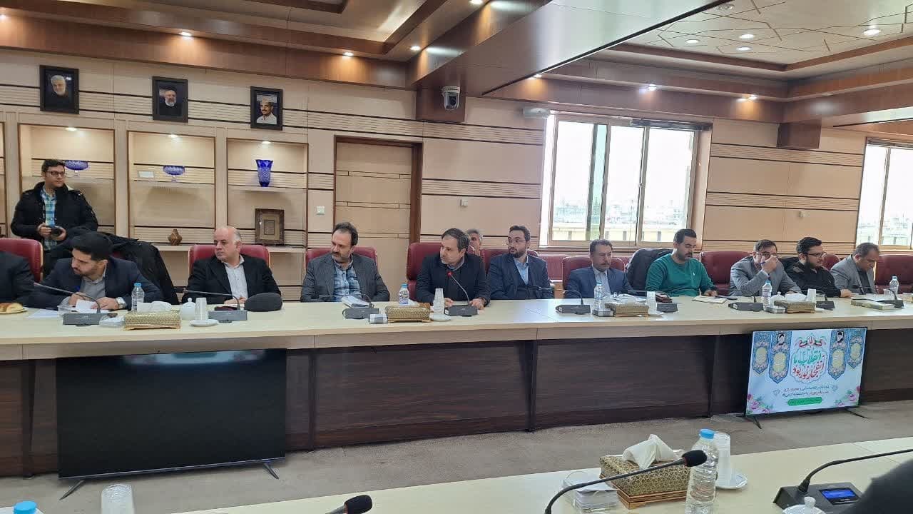 ۳۲۰ نفر در استان قزوین در سامانه معرفی جوان سال ثبت نام کرده اند ۳۲۰ نفر در استان قزوین در سامانه معرفی جوان سال ثبت نام کرده اند