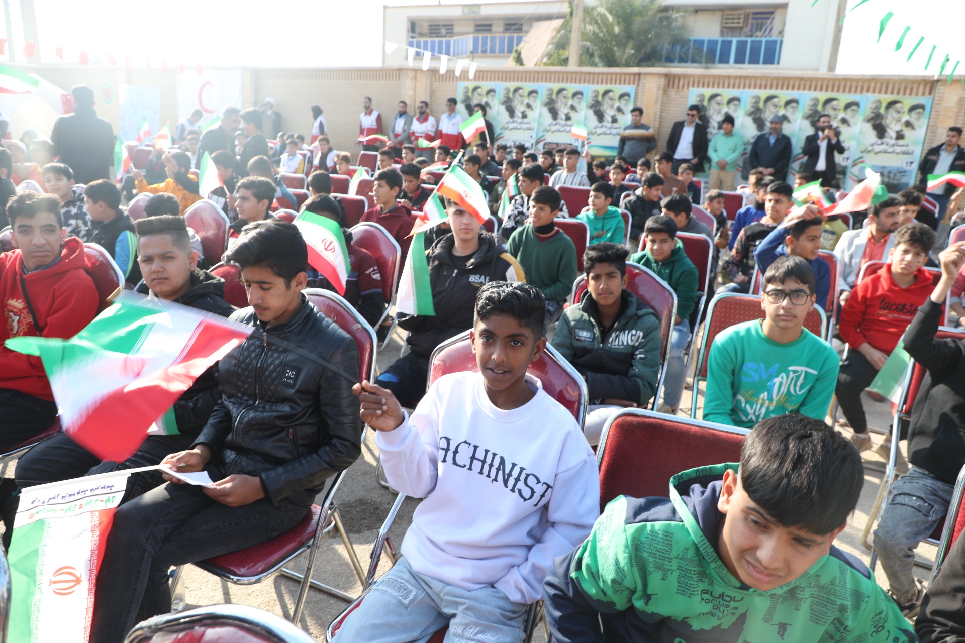 استاندار خوزستان: پیشرفت‌های کشور پس از انقلاب اسلامی قابل قیاس با قبل از انقلاب نیست