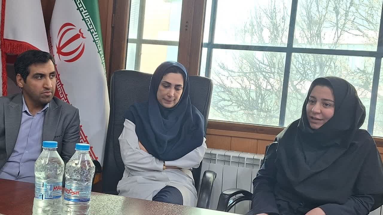 خبرنگاران قزوین با اهدای خون خود به یاری بیماران نیازمند شتافتند