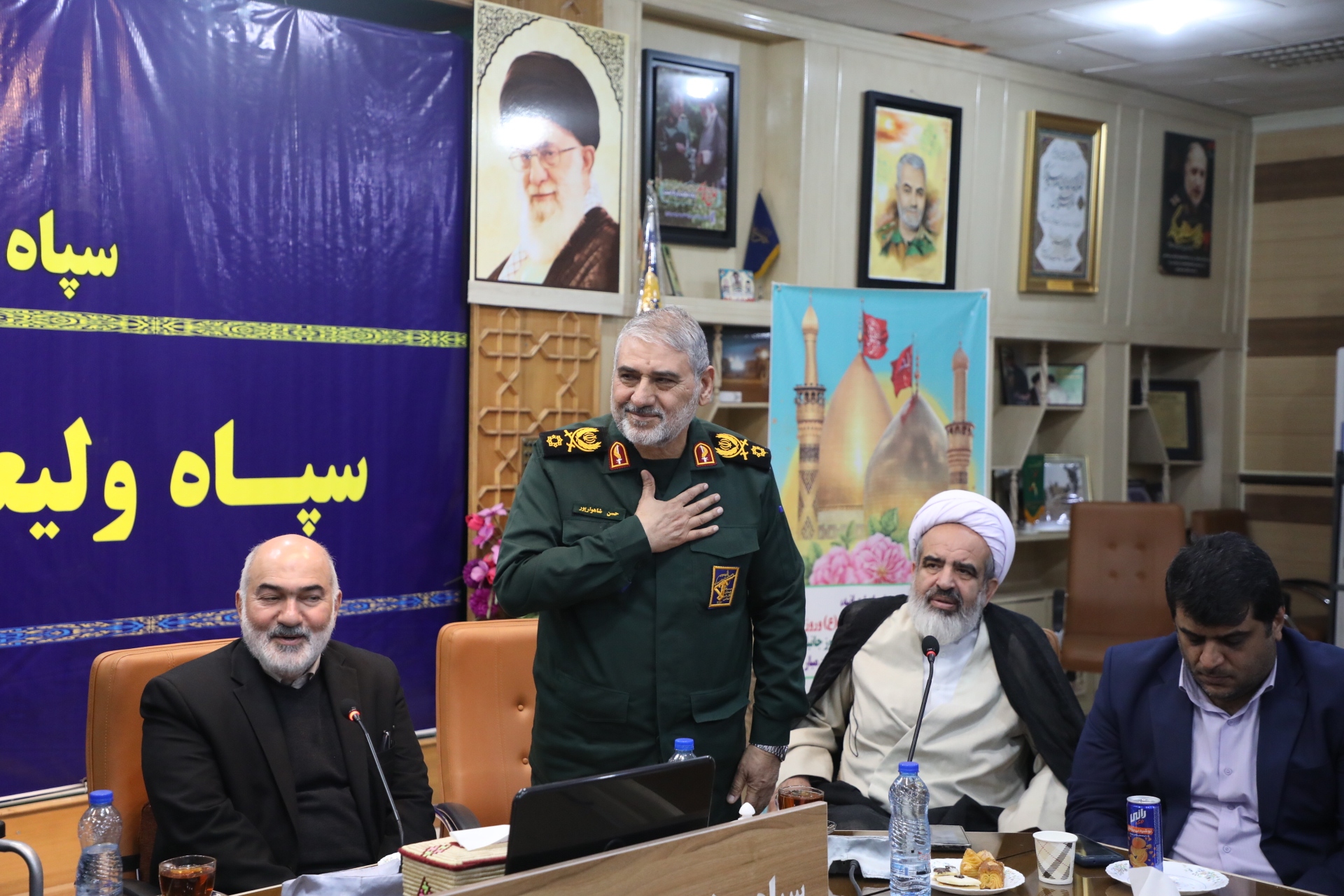 دیدار صمیمانه استاندار خوزستان با فرمانده قرارگاه کربلا و فرمانده سپاه استان