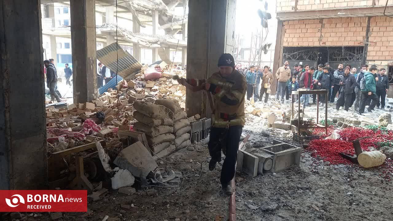 جزییات انفجار مواد محترقه در نعمت آباد/ اولین قربانی چهارشنبه سوری ۱۴۰۳ + فیلم و عکس جزییات انفجار مواد محترقه در نعمت آباد/ اولین قربانی چهارشنبه سوری ۱۴۰۳ + فیلم و عکس