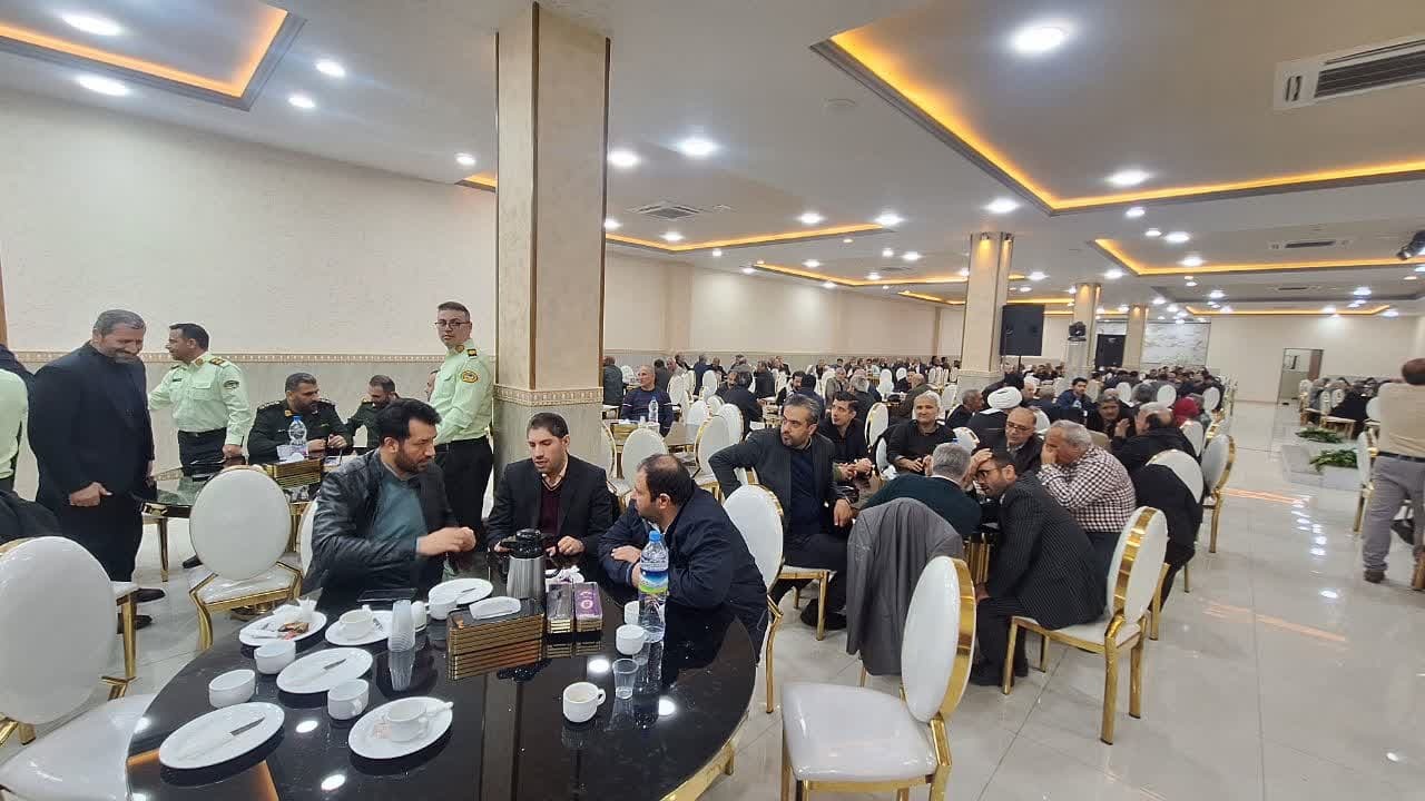 جانبازان بخش محمدیه تجلیل شدند جانبازان بخش محمدیه تجلیل شدند