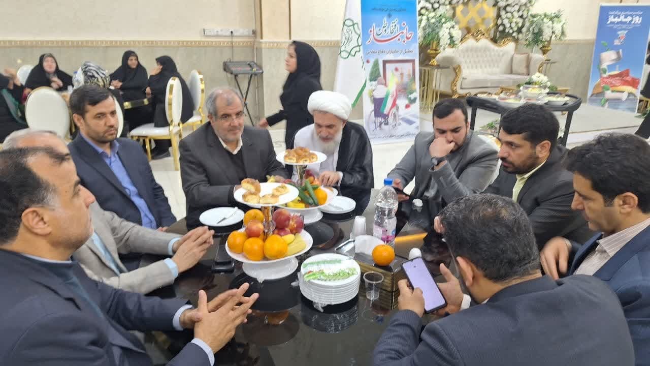 جانبازان بخش محمدیه تجلیل شدند جانبازان بخش محمدیه تجلیل شدند