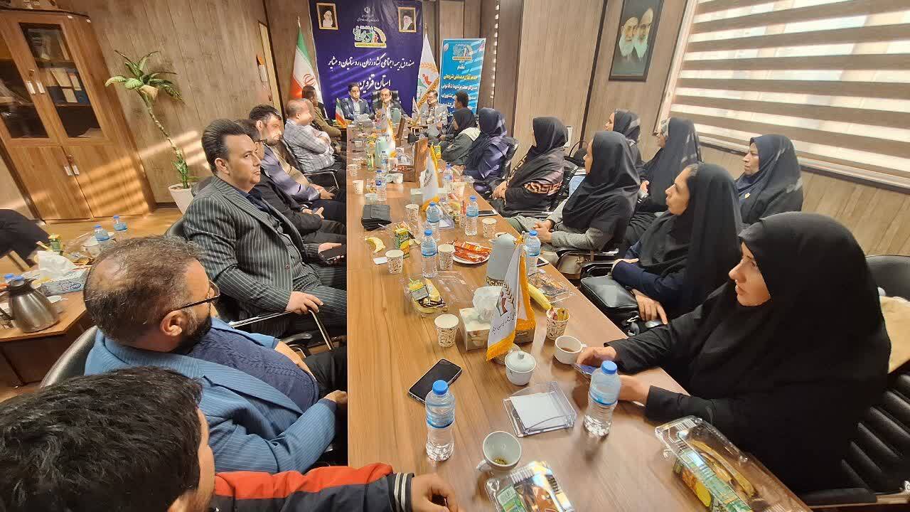 تسهیل گری برای استفاده از خدمات صندوق کشاورزی در اولویت است 