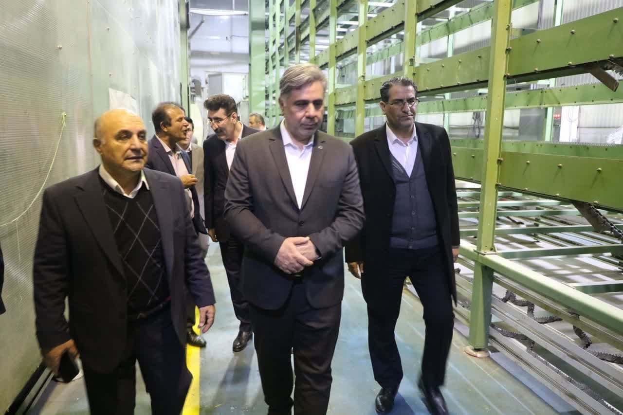 دیدار مدیران بانک توسعه تعاون با امام جمعه قزوین 