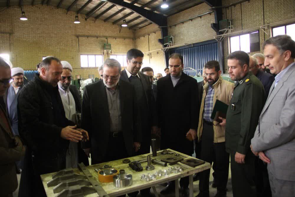 ۸ طرح دانش بنیان اقتصادی در دانشگاه آزاد تاکستان به بهره برداری رسید ۸ طرح دانش بنیان اقتصادی در دانشگاه آزاد تاکستان به بهره برداری رسید