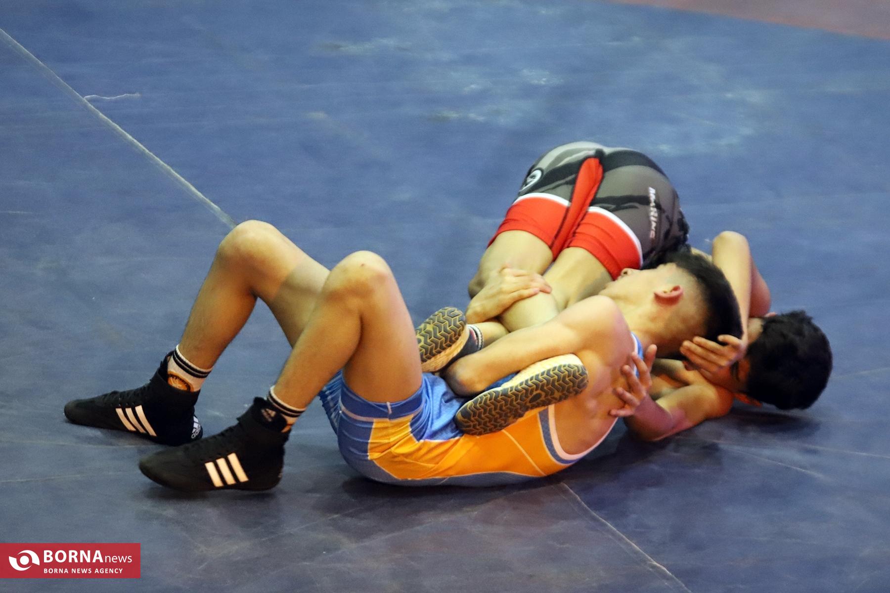 گزارش تصویری| مسابقات کشتی آزاد قهرمانی روستاییان استان کرمانشاه گزارش تصویری| مسابقات کشتی آزاد قهرمانی روستاییان استان کرمانشاه