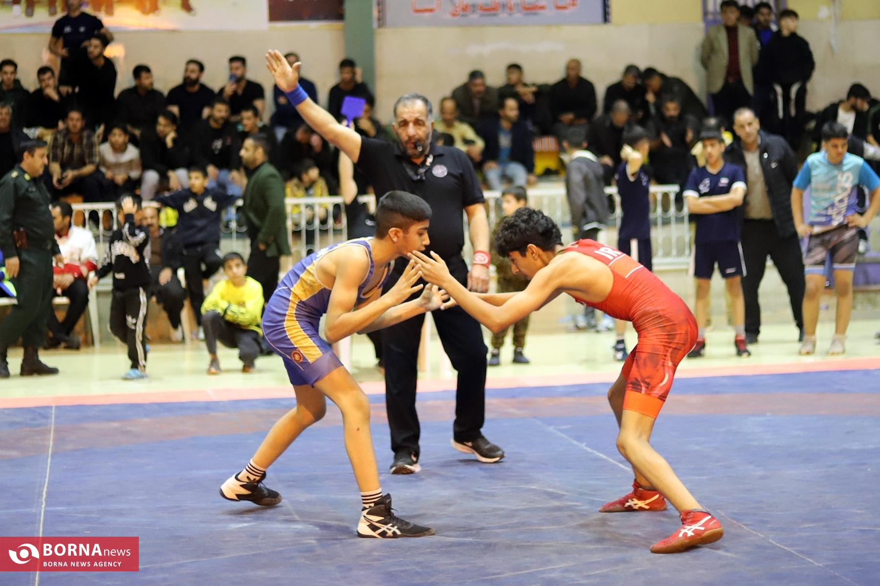 گزارش تصویری| مسابقات کشتی آزاد قهرمانی روستاییان استان کرمانشاه گزارش تصویری| مسابقات کشتی آزاد قهرمانی روستاییان استان کرمانشاه