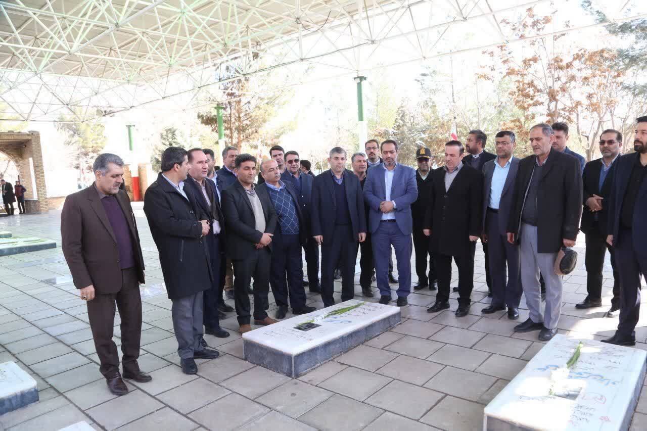 استاندار قزوین به شهرستان بویین‌زهرا سفر کرد