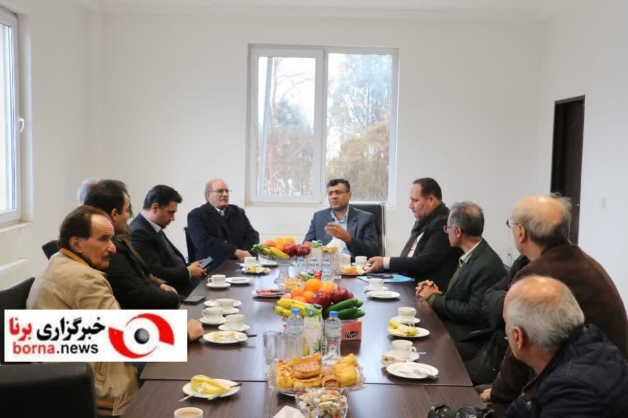 ناتراژی انرژی خسارت زیادی به شرکت تحمیل کرده است. ناتراژی انرژی خسارت زیادی به شرکت تحمیل کرده است.