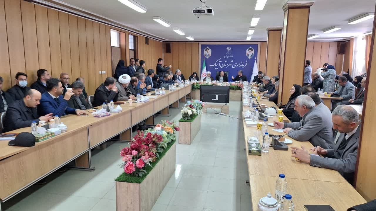 احداث تقاطع غیر هم سطح در ورودی آبیک ضروری است