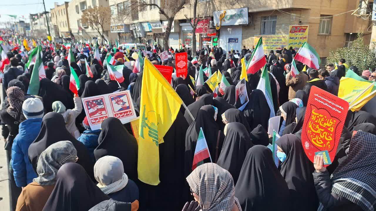 صدای انقلاب مردم ایران در راهپیمایی ۲۲ بهمن باردیگر شنیده شد