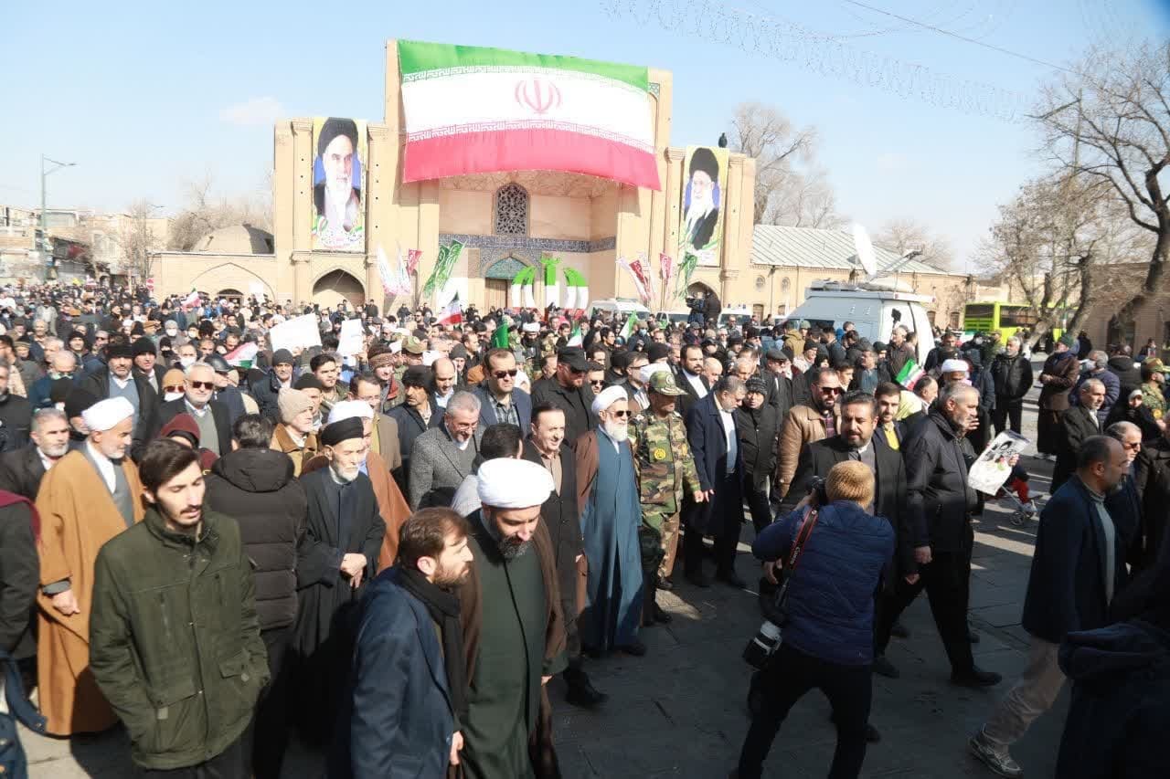 صدای انقلاب مردم ایران در راهپیمایی ۲۲ بهمن باردیگر شنیده شد