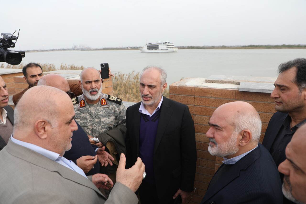 عزم دولت چهاردهم بر تسریع در اجرای طرح‌های ملی و منطقه ایی در اروند