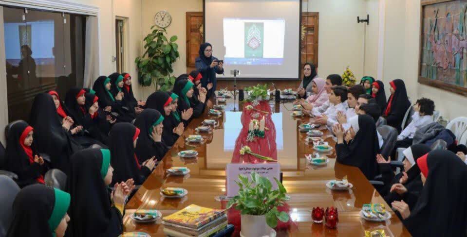 کودکان و نوجوان ظهور موعود منتظر را آرزوکردند کودکان و نوجوان ظهور موعود منتظر را آرزوکردند