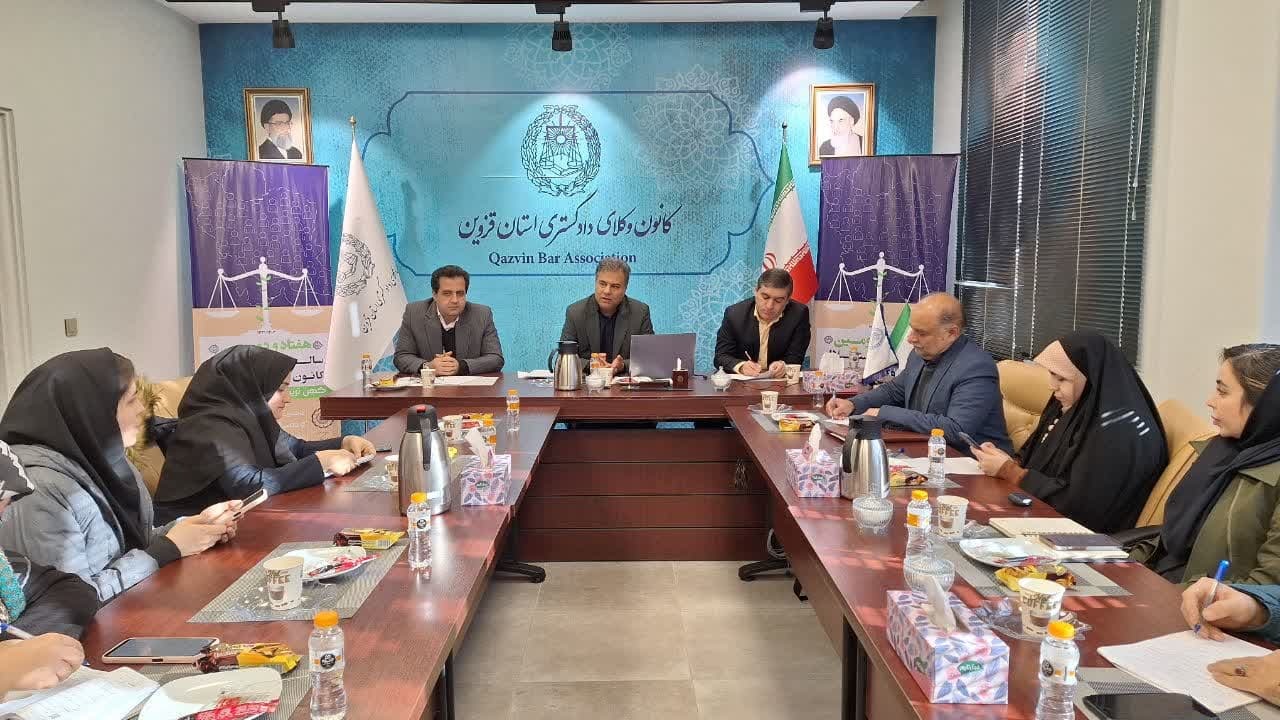 فرهنگ سازی و اطلاع رسانی از جایگاه وکیل توسط رسانه ها جدی گرفته شود