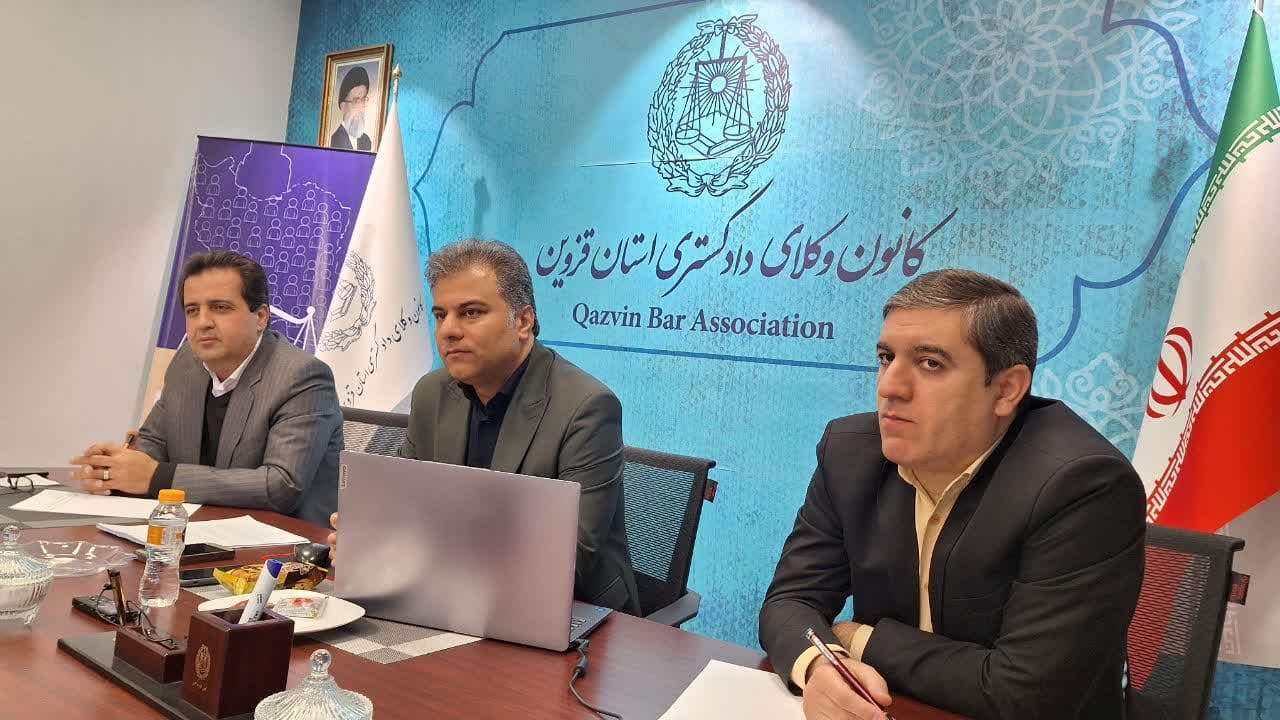 فرهنگ سازی و اطلاع رسانی از جایگاه وکیل توسط رسانه ها جدی گرفته شود