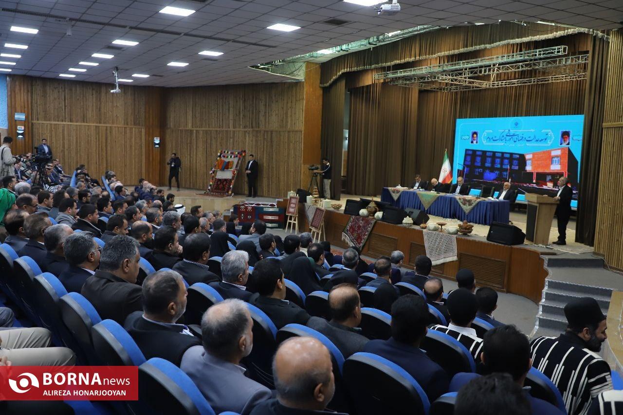 وزیر آموزش و پرورش: رییس جمهور امروز عملا اهمیت و اولویت آموزش و پرورش در دولت چهاردهم را نشان دادند