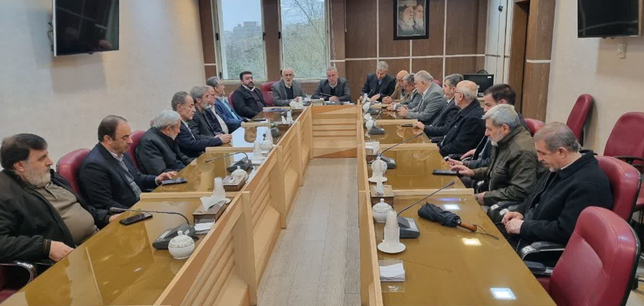 دیدار رئیس و اعضای ستاد عتبات عالیات استان قزوین با معاون سیاسی استانداری دیدار رئیس و اعضای ستاد عتبات عالیات استان قزوین با معاون سیاسی استانداری