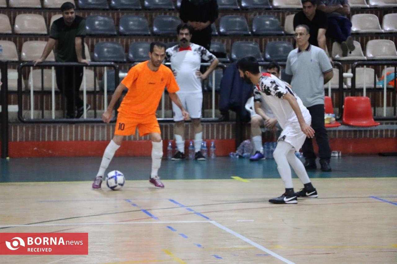 فوتسال جام شهید باکری؛ شهرداریهای مشهد و شیراز فینالیست شدند