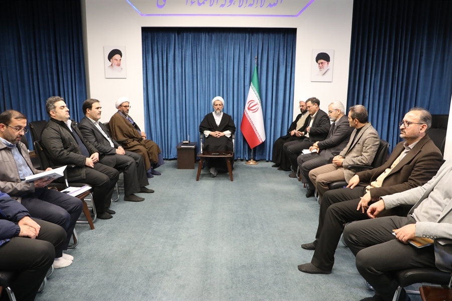 تریبون های نماز جمعه بهترین مکان برای دعوت مردم به صرفه جویی در انرژی است تریبون های نماز جمعه بهترین مکان برای دعوت مردم به صرفه جویی در انرژی است