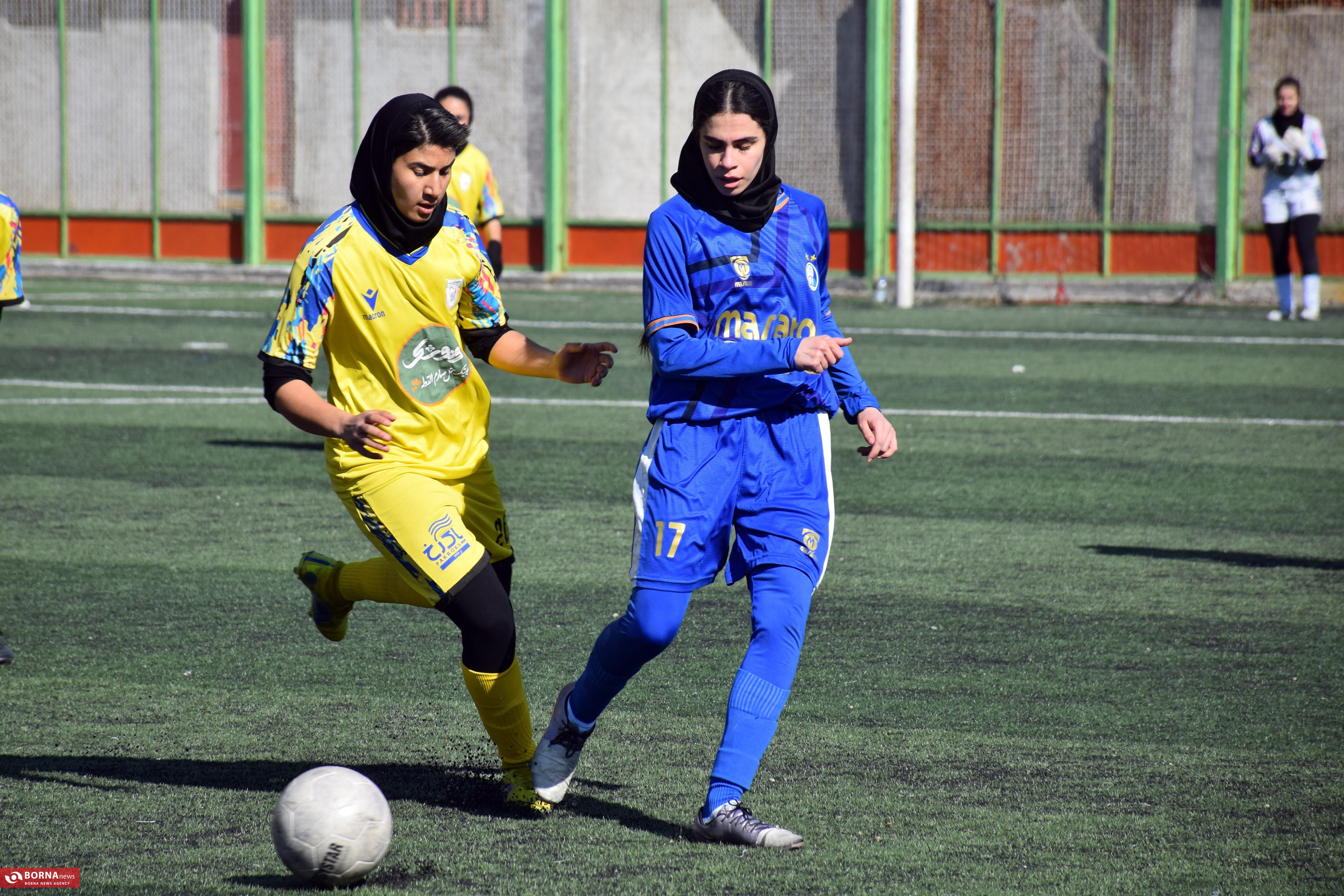 گزارش تصویری| دیدار تیم فوتبال بانوان کرمانشاه با استقلال تهران