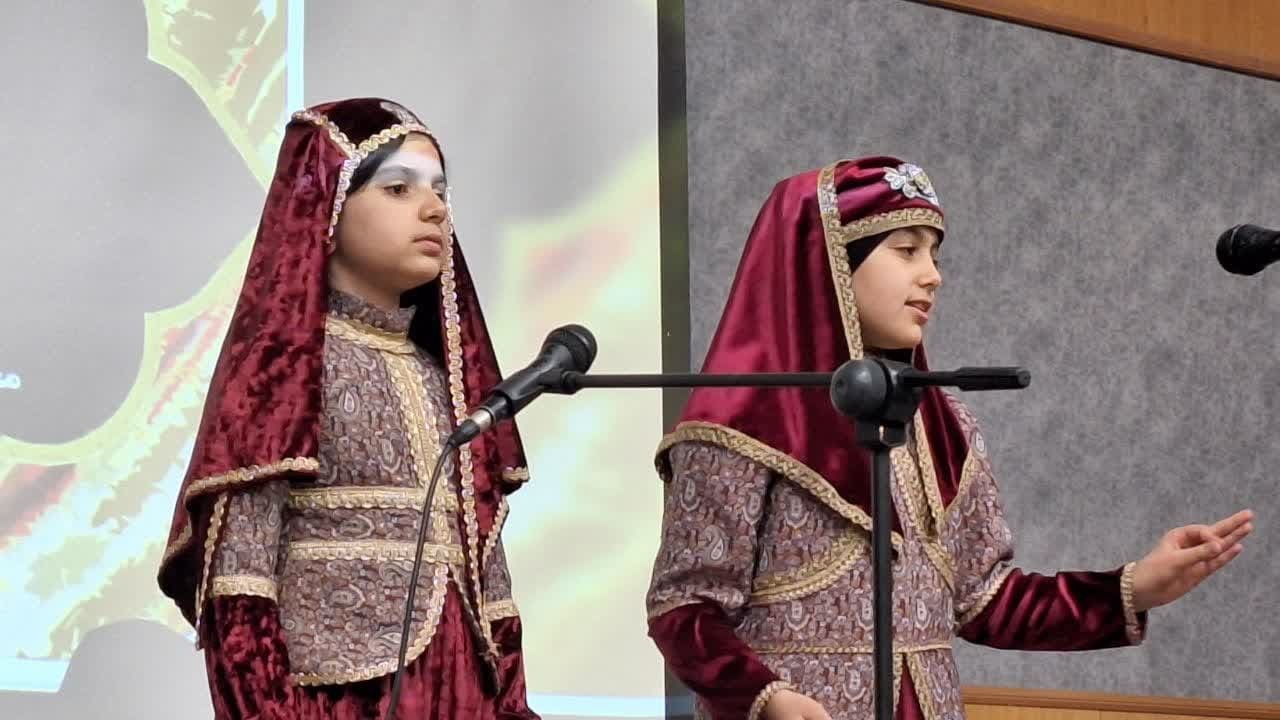 همایش های ادبی فرصتی برای آشنایی نسل جوان با غنای فرهنگی ایران است