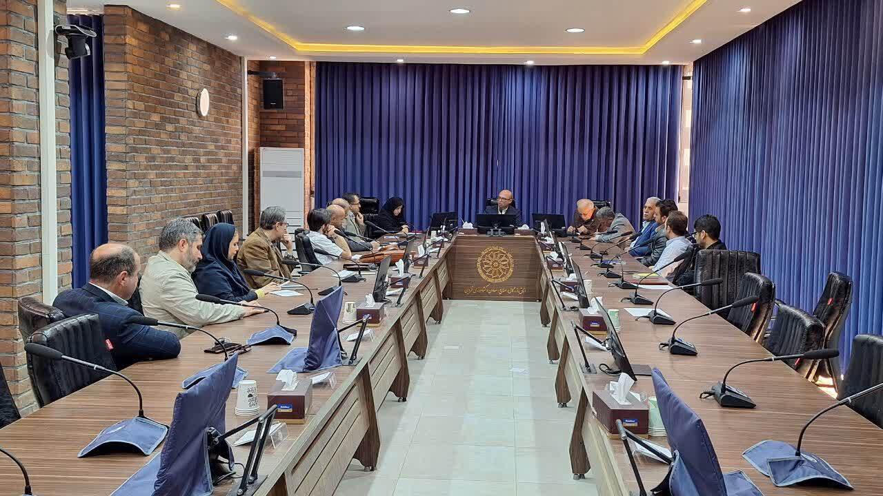 پایش و شناسایی رانندگان واقعی برای توزیع عادلانه یارانهها در اولویت ضروری است پایش و شناسایی رانندگان واقعی برای توزیع عادلانه یارانهها در اولویت ضروری است