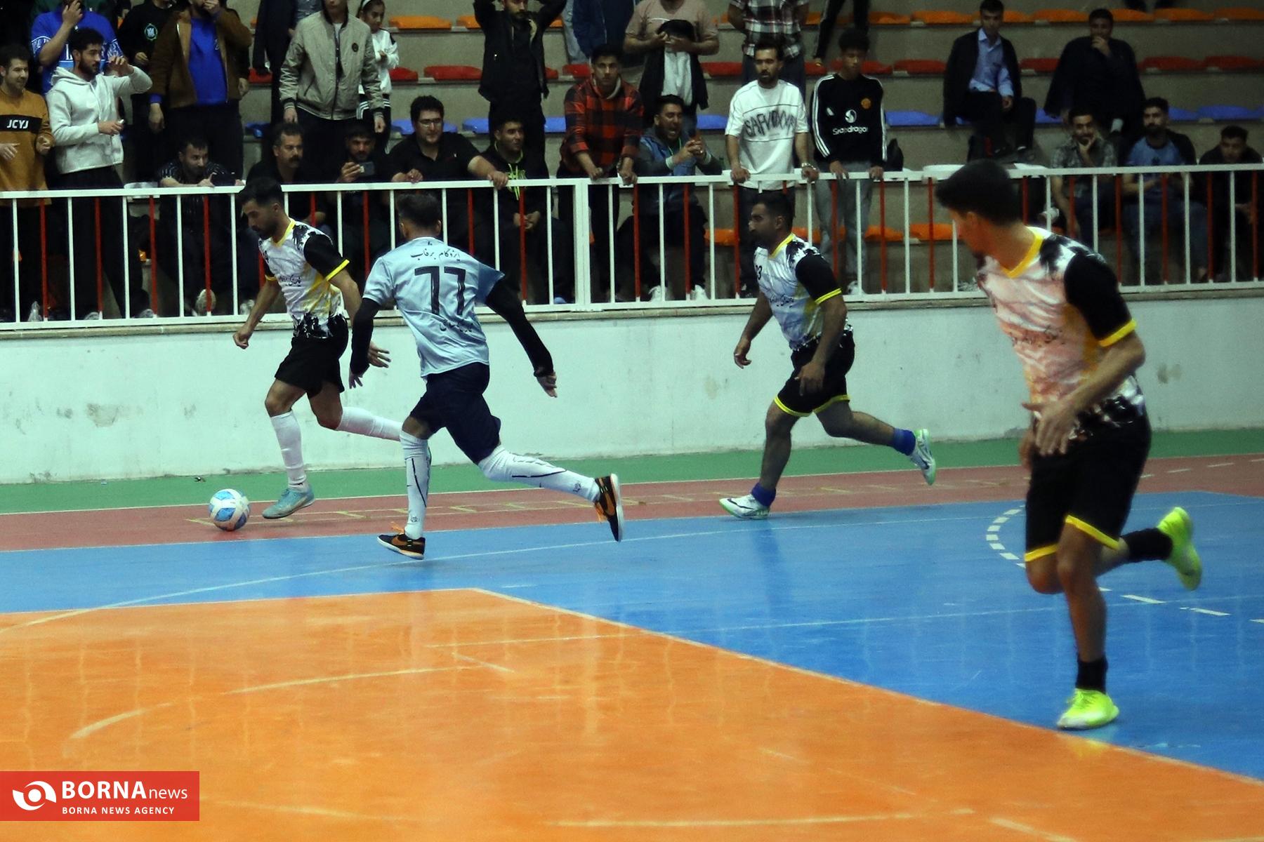 گزارش تصویری|فینال لیگ فوتسال روستایی شهرستان اسلام‌آبادغرب