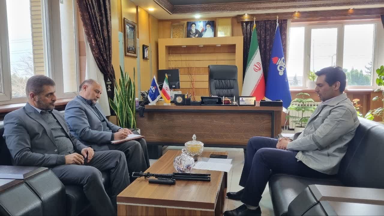 ساختمانهای اداری و ستادی شرکت پخش فرآورده های نفتی استان قزوین بنام شهدا مزین شد