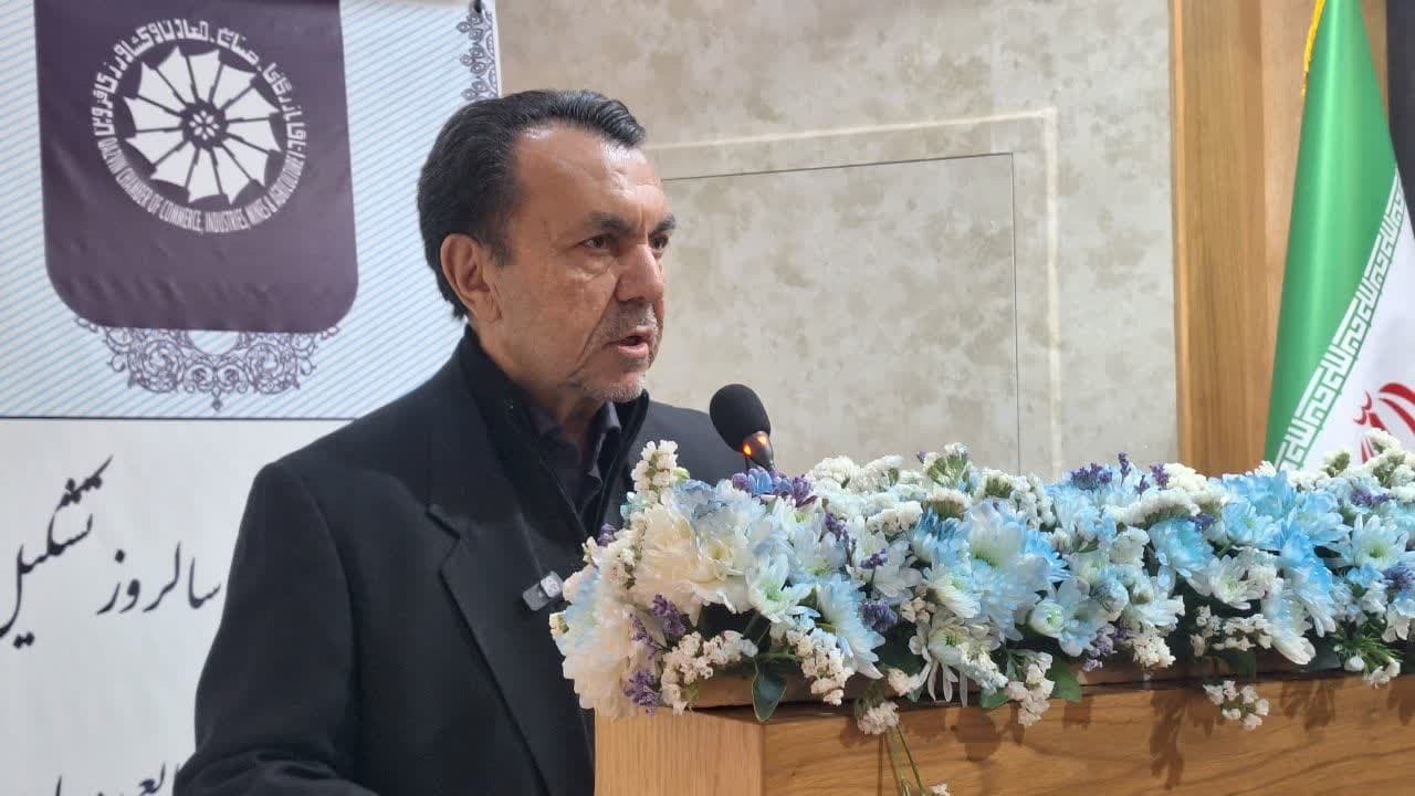 تجارت؛ دروازه ورود به توسعه اقتصادی است تجارت؛ دروازه ورود به توسعه اقتصادی است