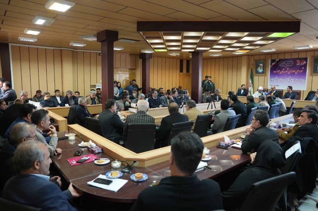 دنبال فعال‌سازی گردشگری تجاری به عنوان موتور محرک رونق اقتصادی در جوانرود هستیم/جوانرود مشمول قانون جدید تجارت مرزی شد؛ بهبود معیشتی در انتظار مردم