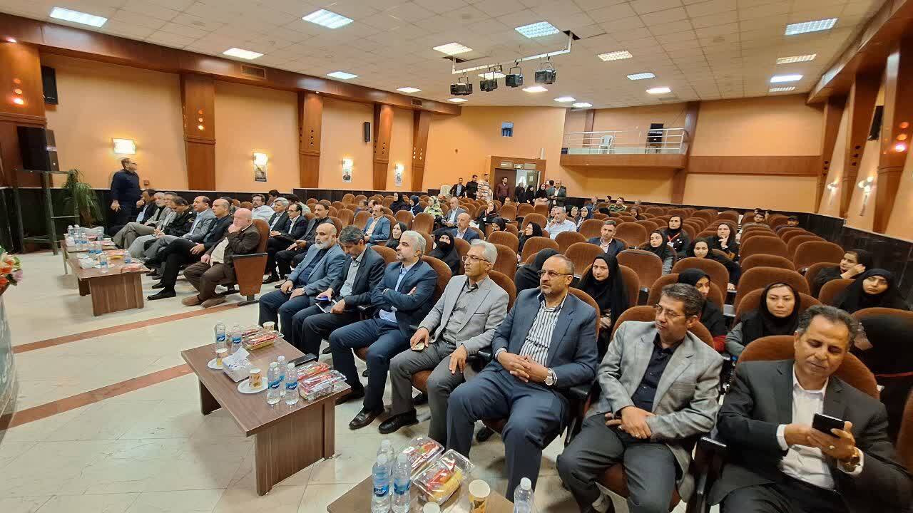 امسال دو هنرستان جوار صنعت در شهرستان البرز راه اندازی می شود