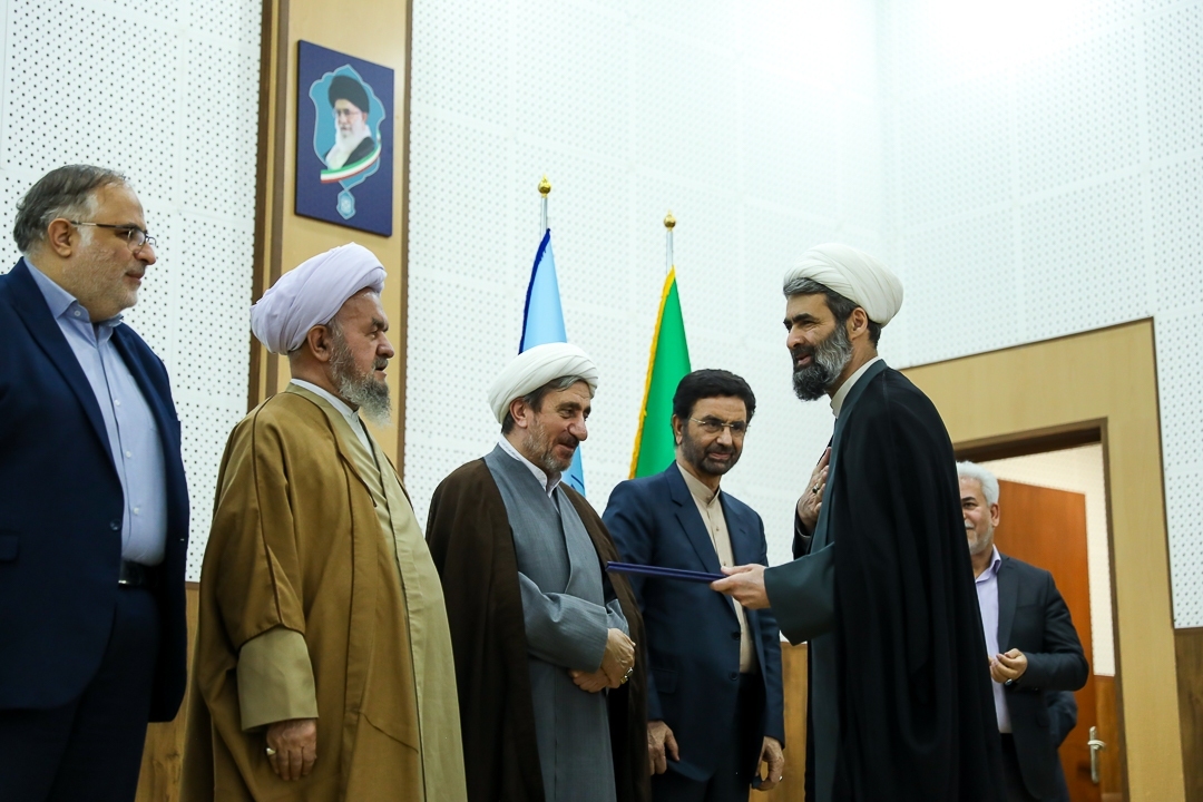 دستگاه قضایی با اولویت مشکلات مالباختگان شرکتهای خودرویی در قزوین را پیگیری می کند دستگاه قضایی با اولویت مشکلات مالباختگان شرکتهای خودرویی در قزوین را پیگیری می کند