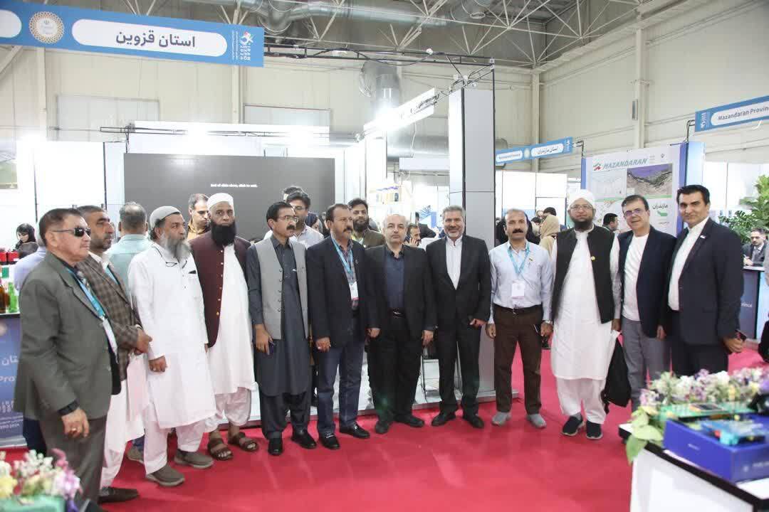 حضور هیئت های خارجی در غرفه قزوین در نمایگاه اکسپو ایران