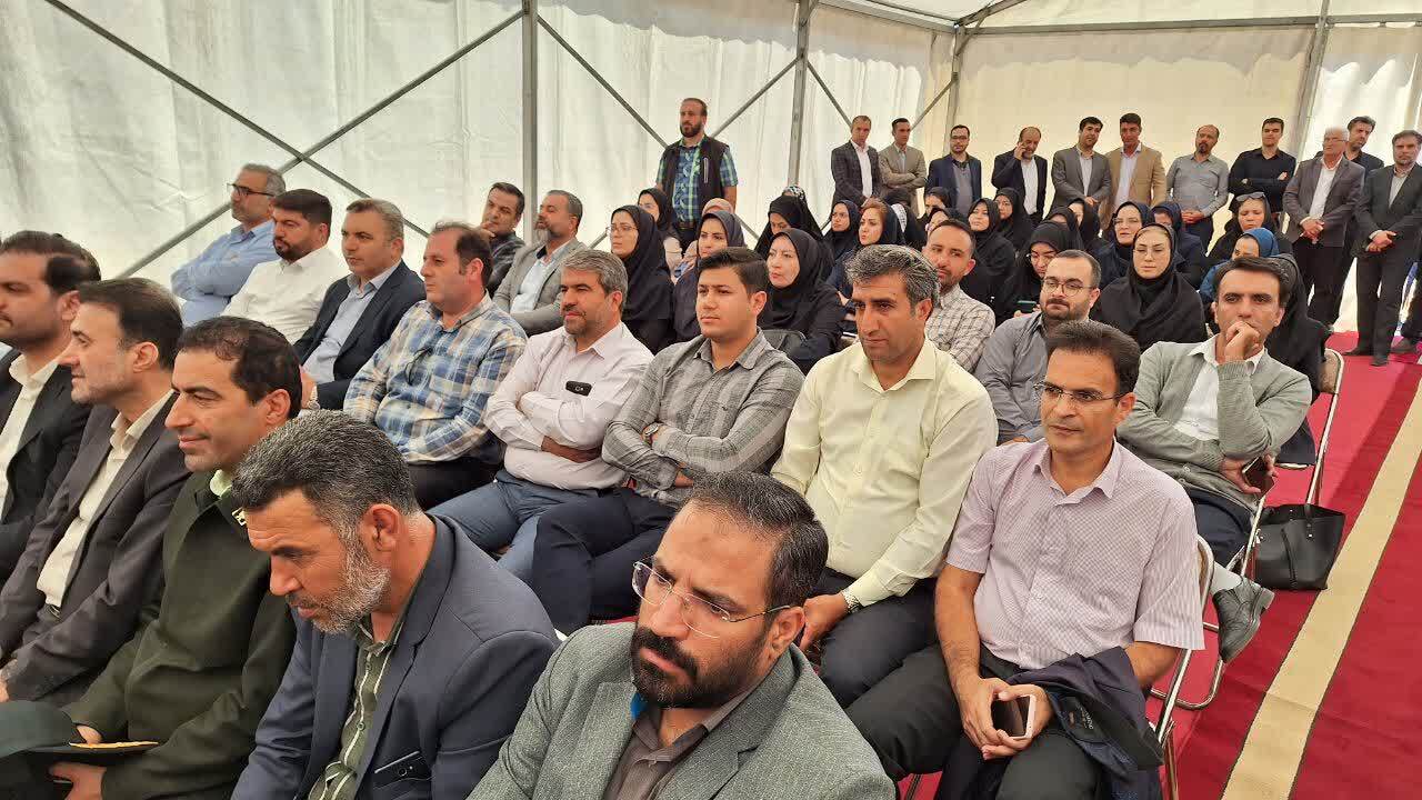 رویکرد شورای شهر قزوین استفاده از ایده ها و نقطه نظرات کارشناسی است رویکرد شورای شهر قزوین استفاده از ایده ها و نقطه نظرات کارشناسی است