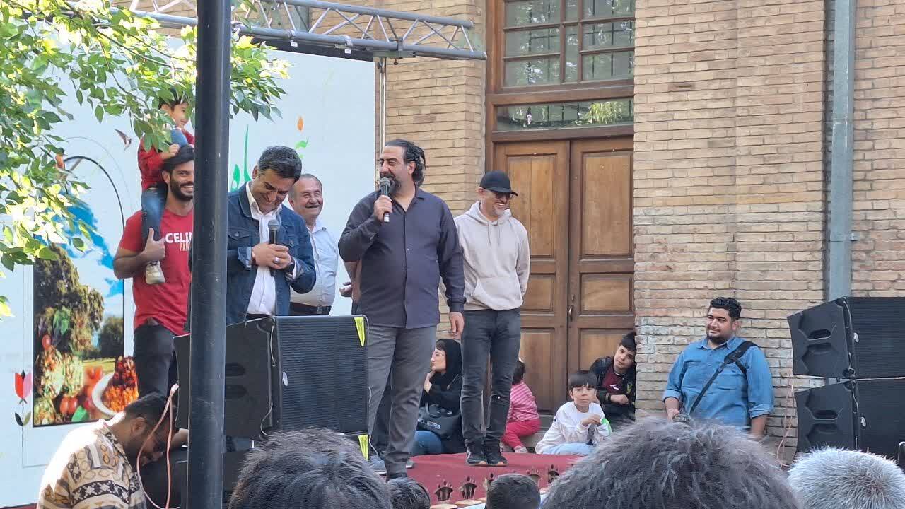 آیین پنجاه بدر همراه باران در قزوین برگزار شد