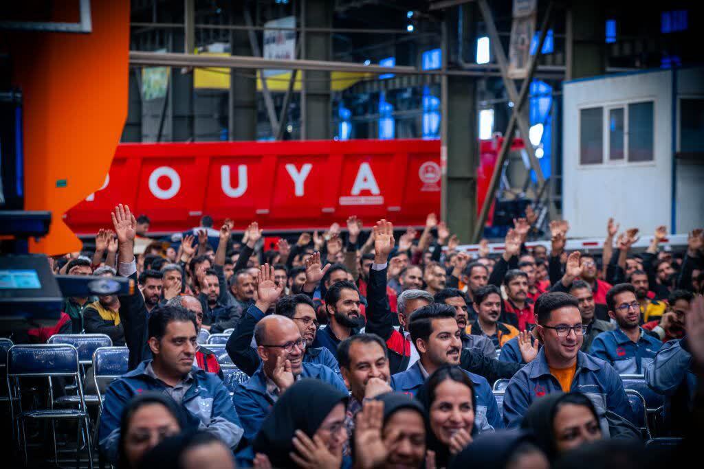 برگزاری جشن بزرگ روز کارگر و بیستوهشتمین سالروز تاسیس گروه صنعتی پویان برگزاری جشن بزرگ روز کارگر و بیستوهشتمین سالروز تاسیس گروه صنعتی پویان